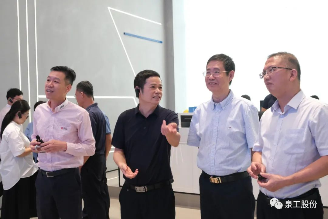 福建省品牌建設促進調(diào)研組一行蒞臨福建泉工股份考察調(diào)研
