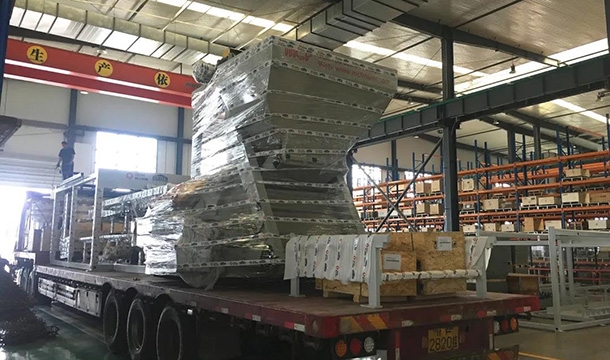 項(xiàng)目發(fā)貨|策尼特ZN1500C型全自動(dòng)砌塊成型機(jī)生產(chǎn)線(xiàn)發(fā)貨甘肅·酒泉，助力一帶一路建設(shè)！